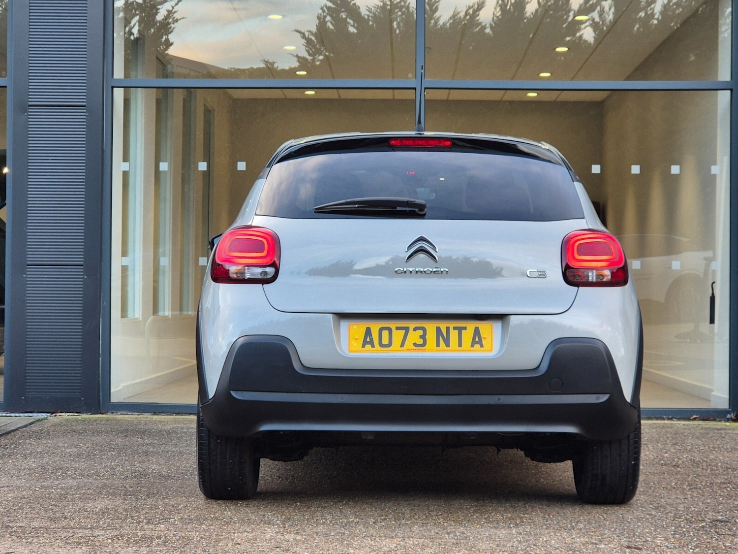 Used Citroen C3 2023 for sale - 76861767: Photo 4