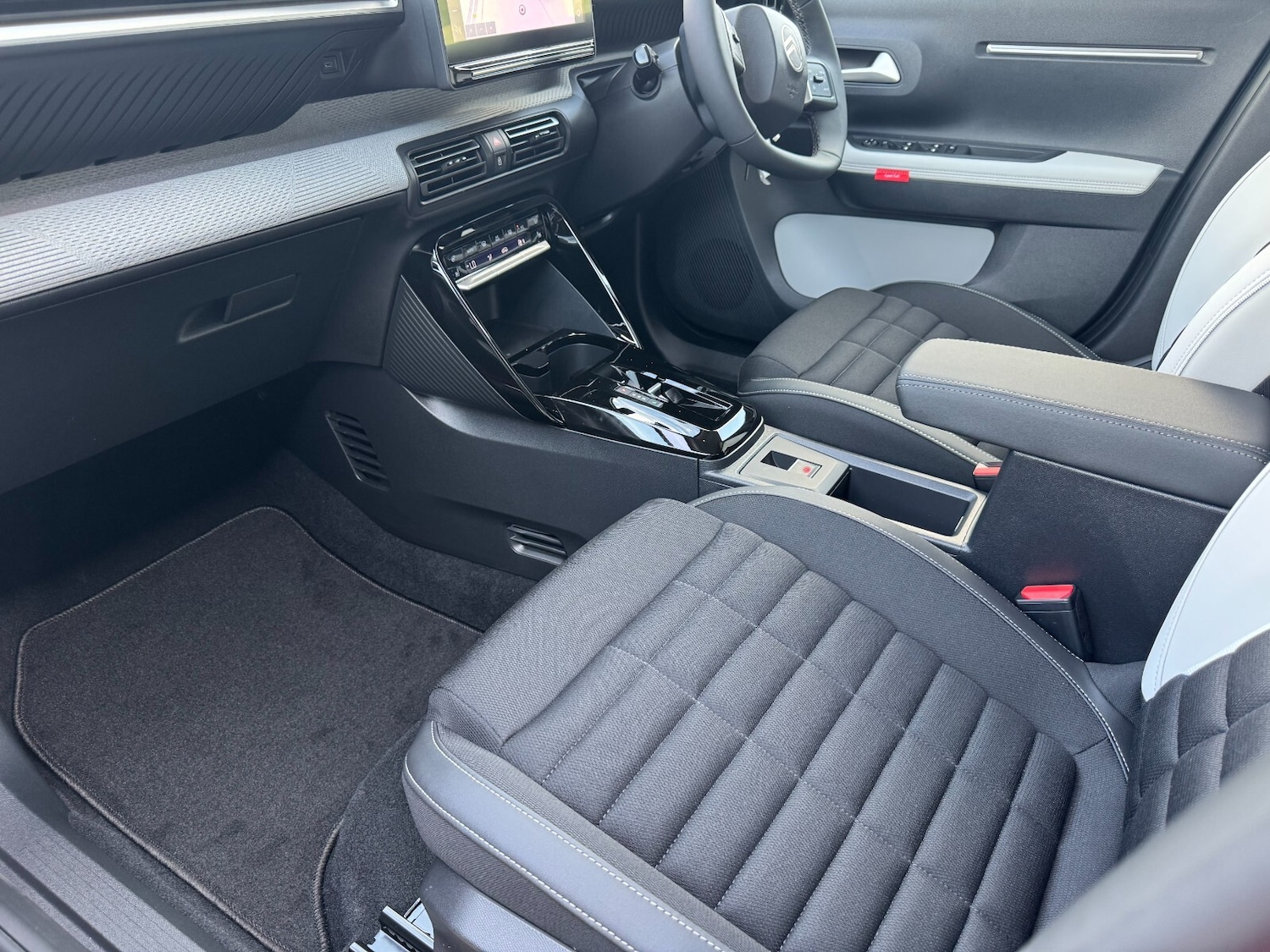 Used Citroen C3 Aircross for sale - 76623027: Photo 23