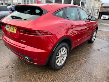 Used Jaguar E-Pace 2018 for sale - 79741586: Photo