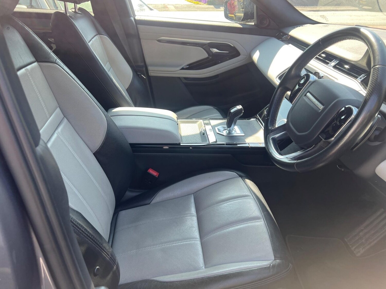 Used Land Rover Range Rover Evoque 2021 for sale - 77654359: Photo 3