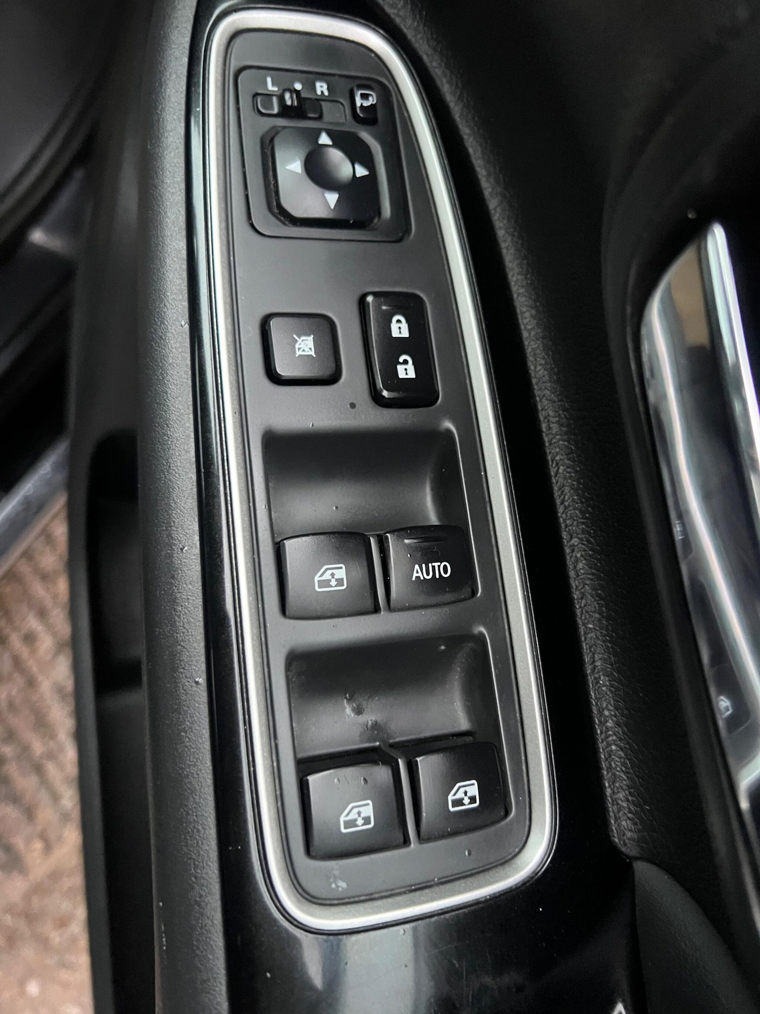 Used Mitsubishi Outlander for sale - 77218309: Photo 16