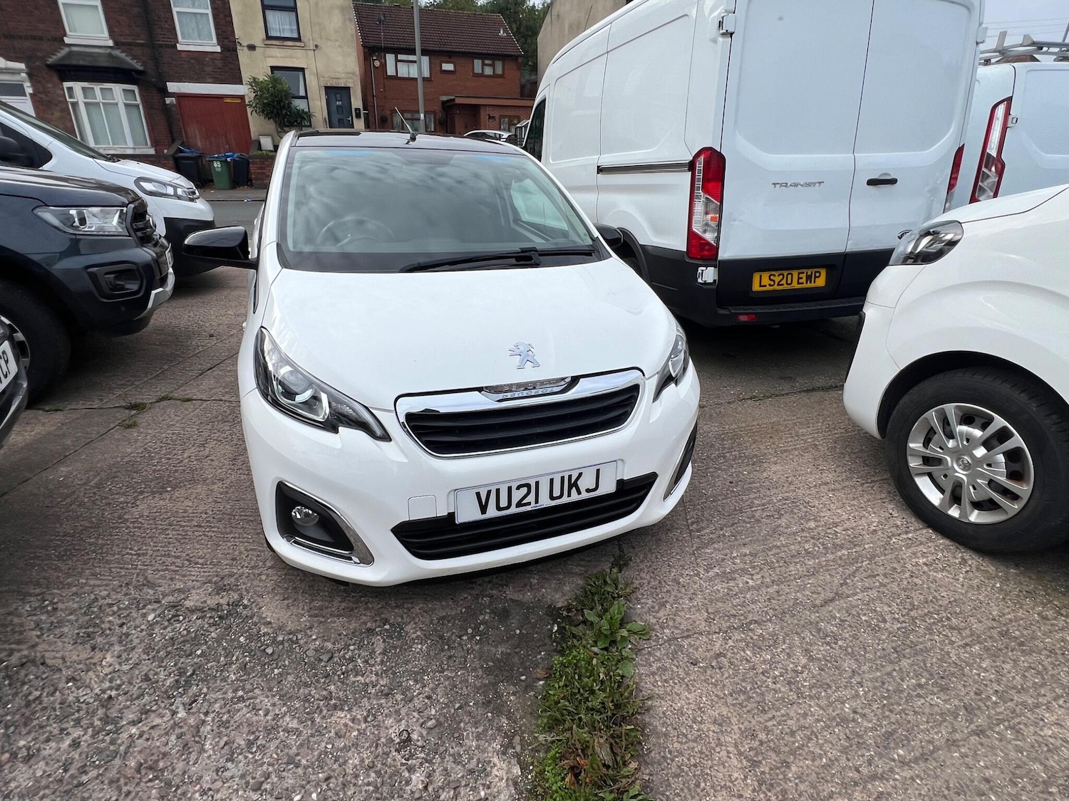 Used Peugeot 108 2021 for sale - 76472486: Photo 27
