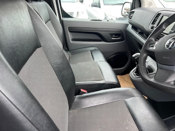 Used Vauxhall Vivaro 2020 for sale - 75363996: Photo