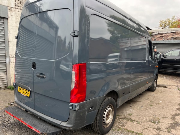 Used Mercedes-Benz Sprinter 2020 for sale - 76296015: Photo 2