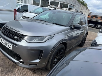 Used Land Rover Discovery Sport 2020 for sale - 75978424: Photo