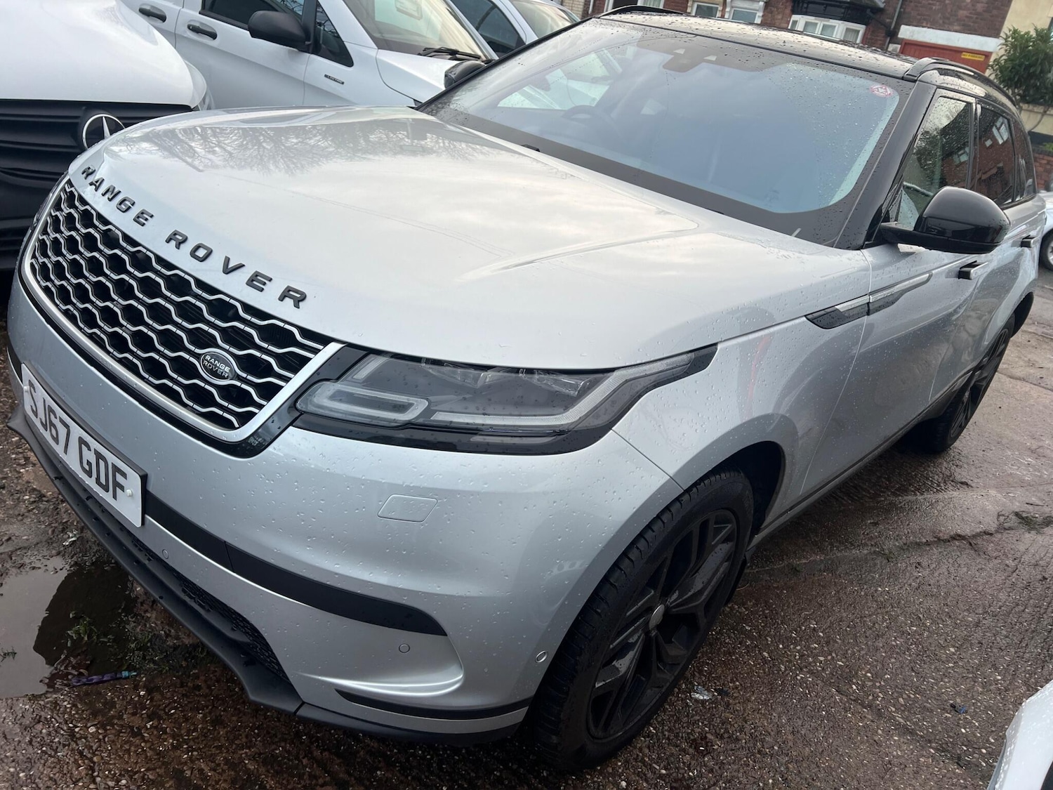 Used Land Rover Range Rover Velar 2017 for sale - 77218306: Photo 12