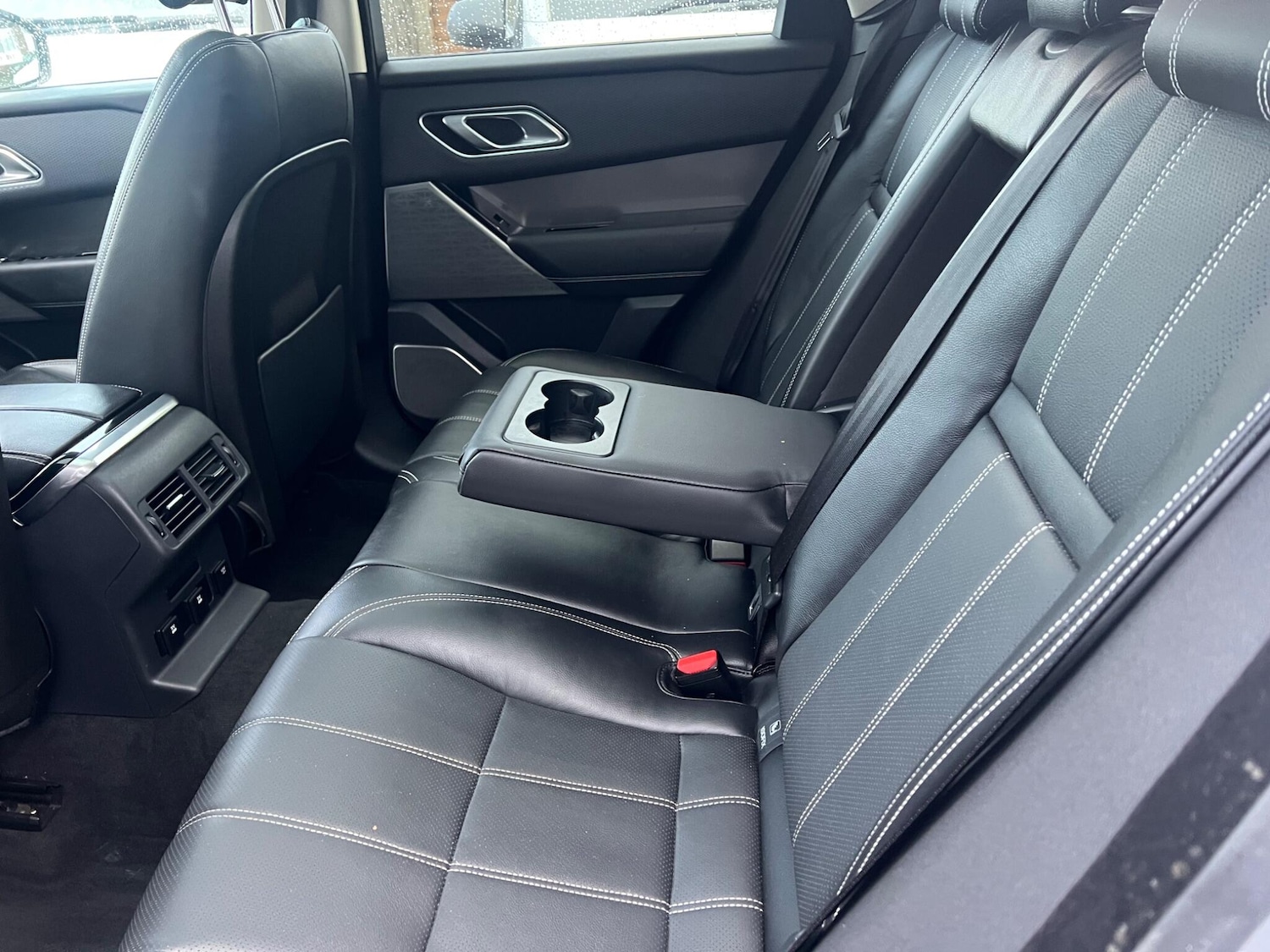 Used Land Rover Range Rover Velar 2017 for sale - 77218306: Photo 13