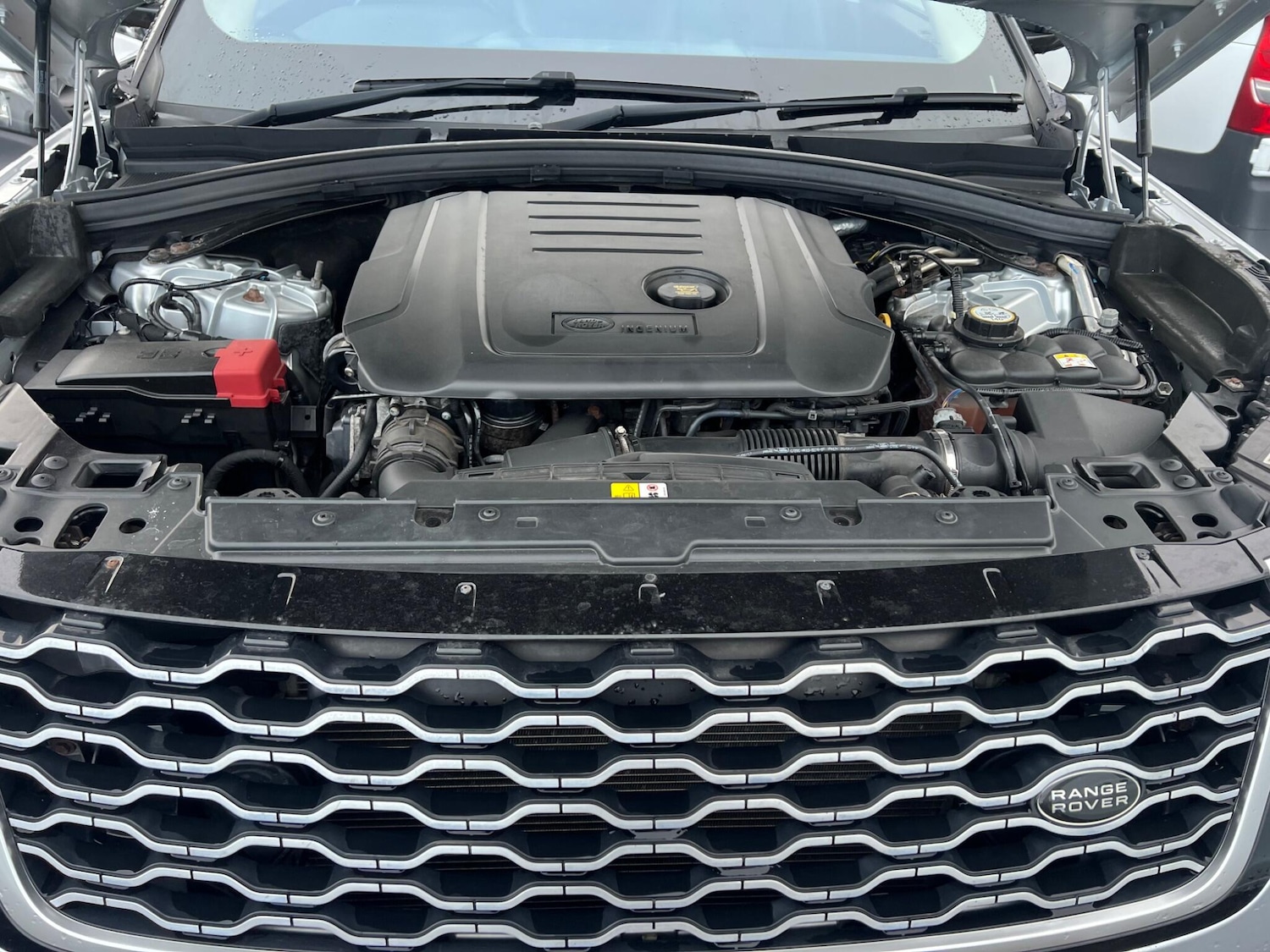 Used Land Rover Range Rover Velar 2017 for sale - 77218306: Photo 17