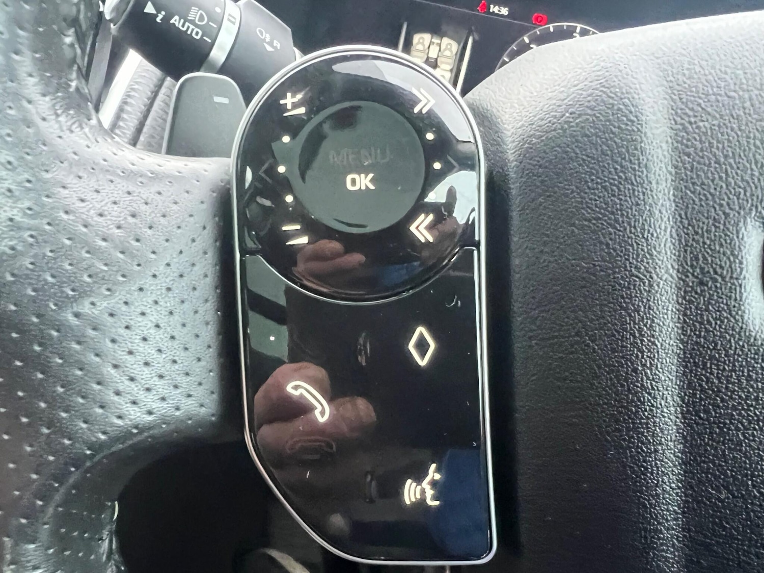 Used Land Rover Range Rover Velar 2017 for sale - 77218306: Photo 26