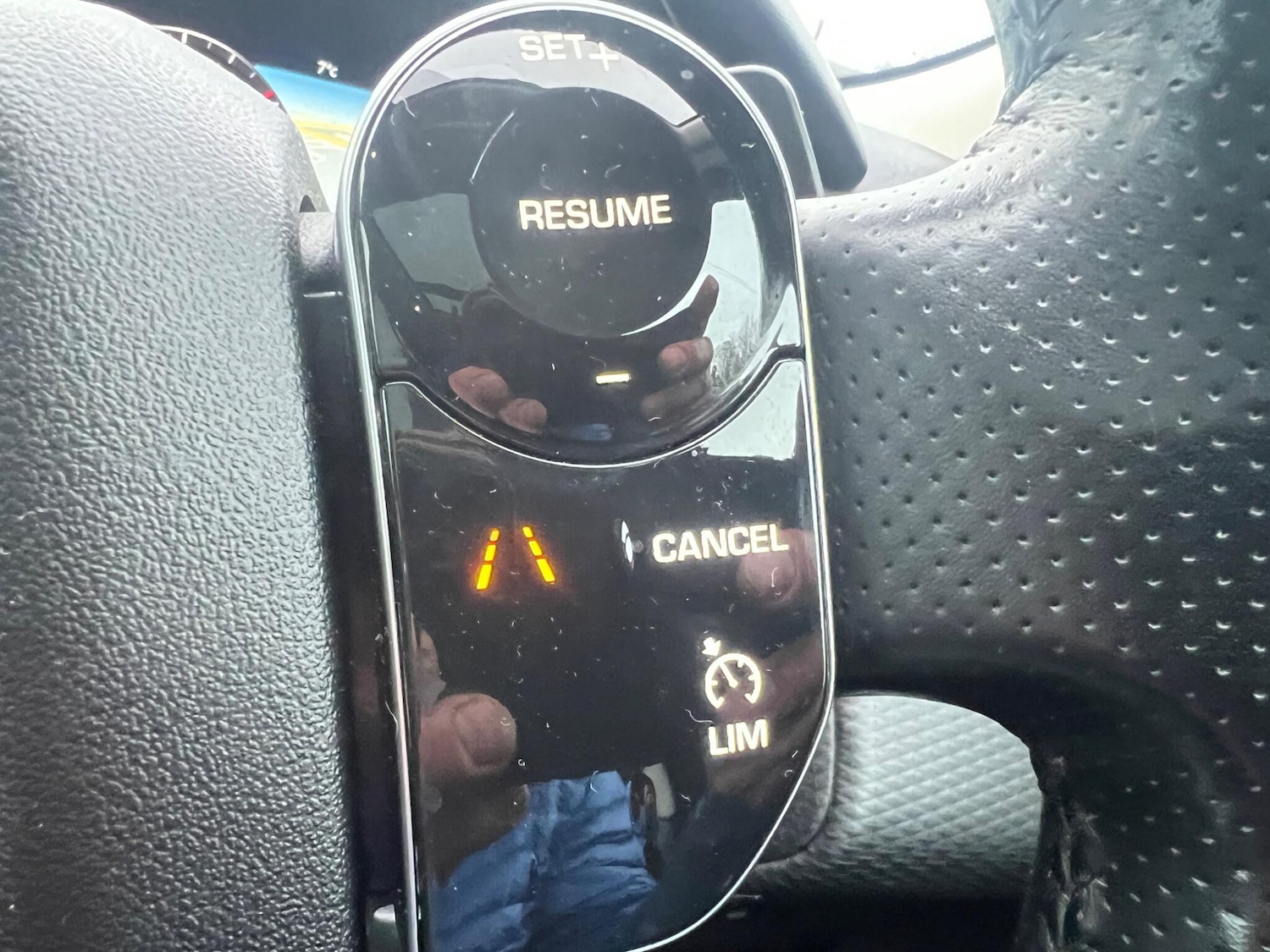 Used Land Rover Range Rover Velar 2017 for sale - 77218306: Photo 27