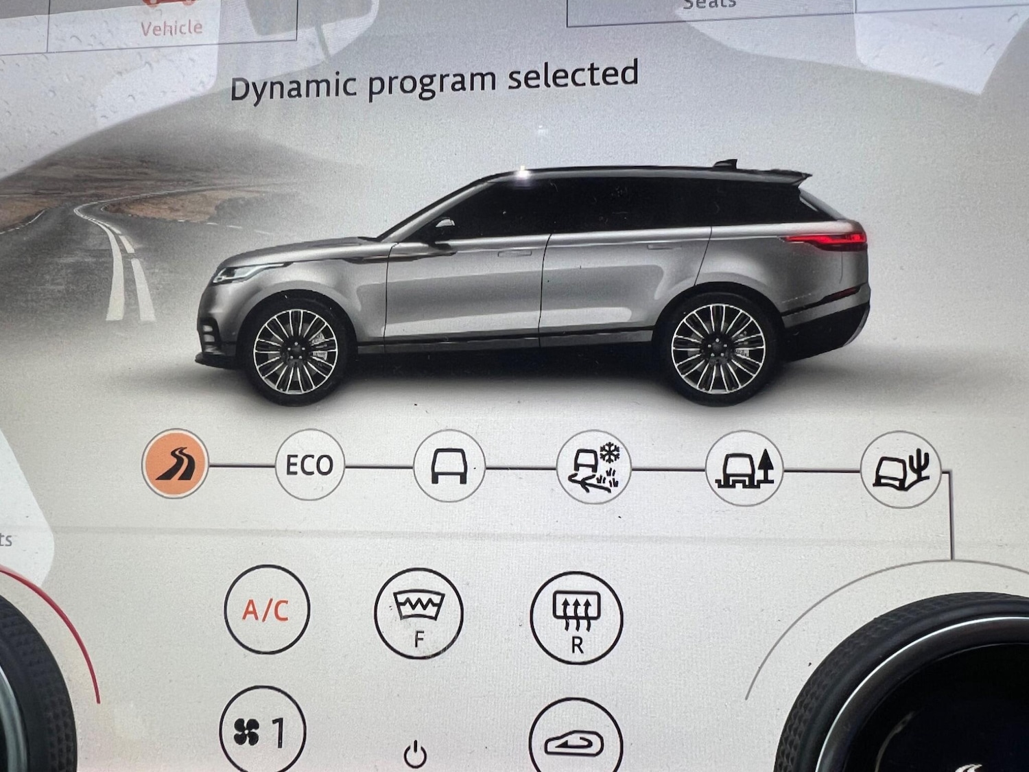 Used Land Rover Range Rover Velar 2017 for sale - 77218306: Photo 36