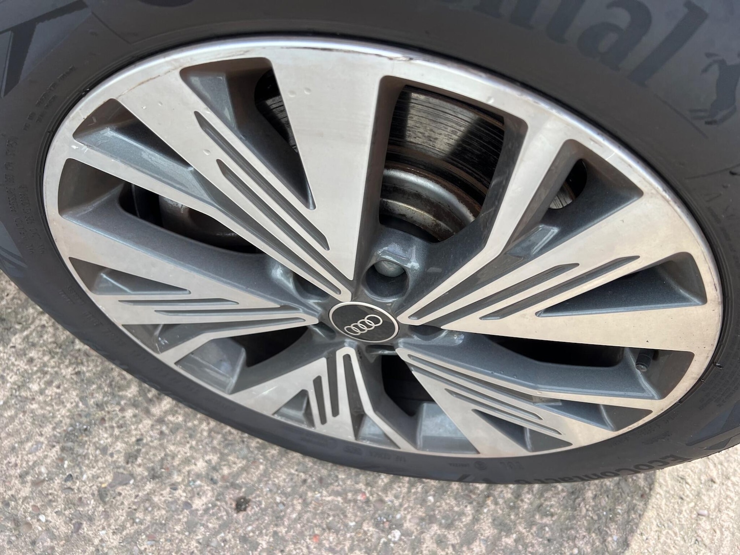 Used Audi Q4 e-tron for sale - 77823826: Photo 9