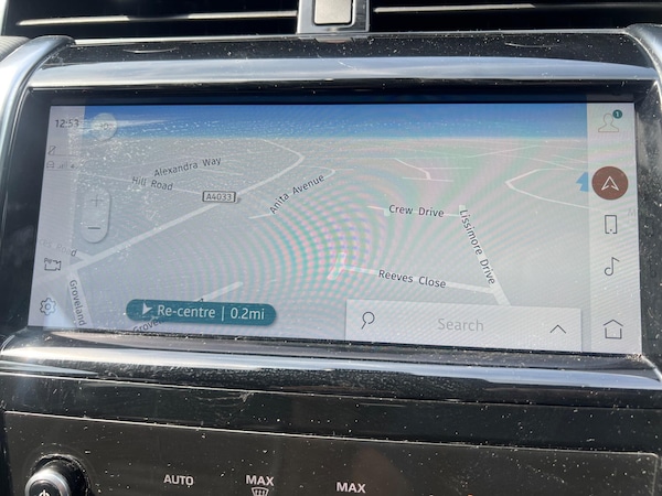 Used Land Rover Discovery Sport 2021 for sale - 76174729: Photo 31