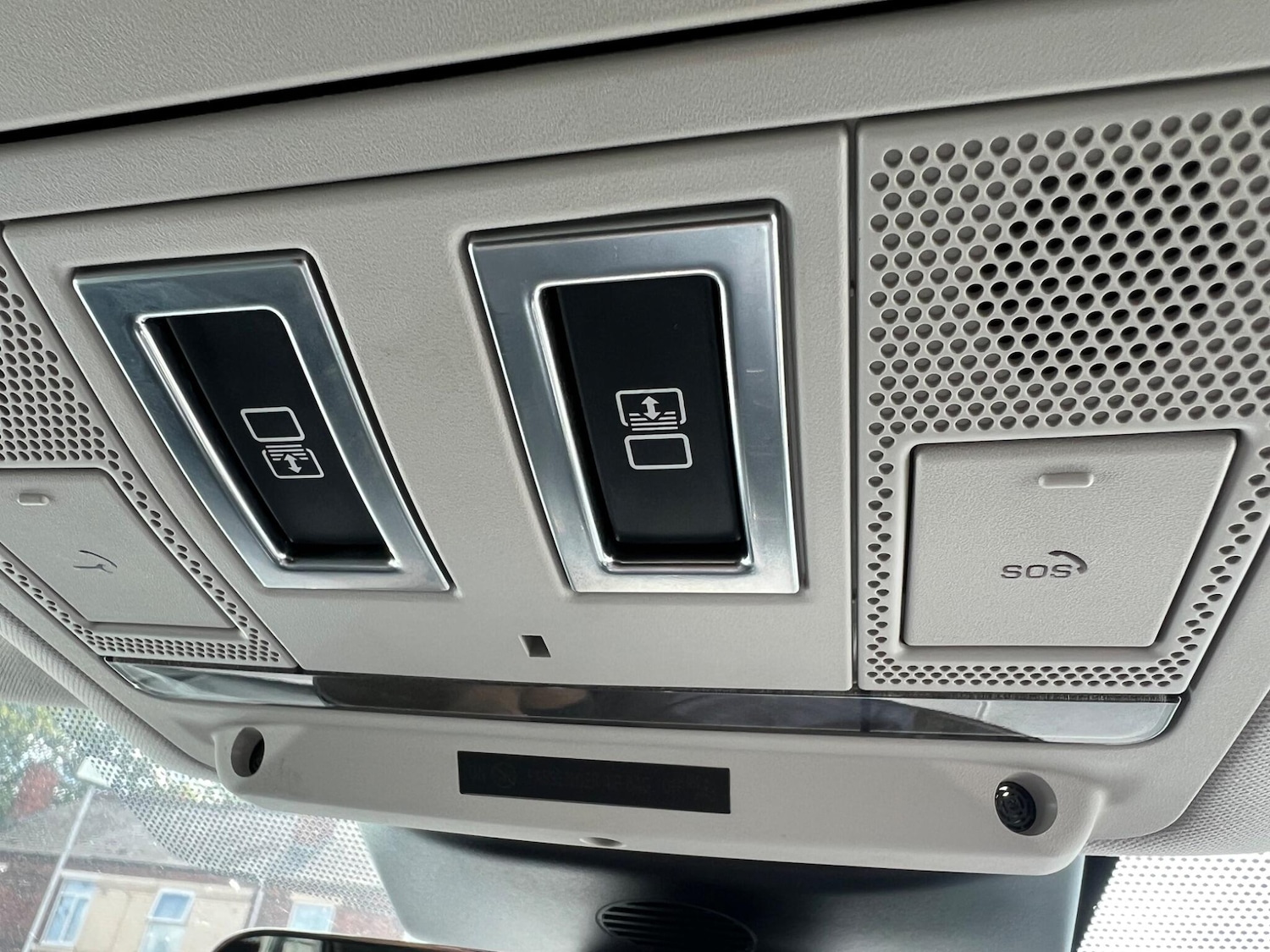 Used Land Rover Discovery 2017 for sale - 77330390: Photo 35