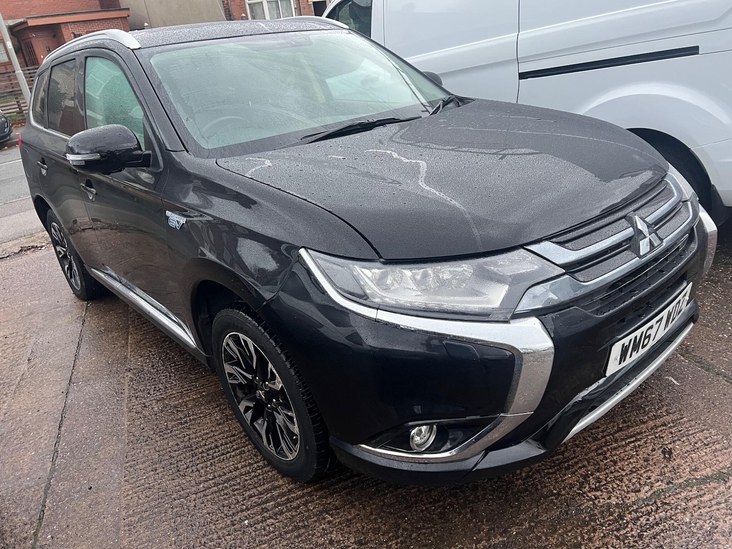 Used Mitsubishi Outlander for sale - 76549483: Photo 1