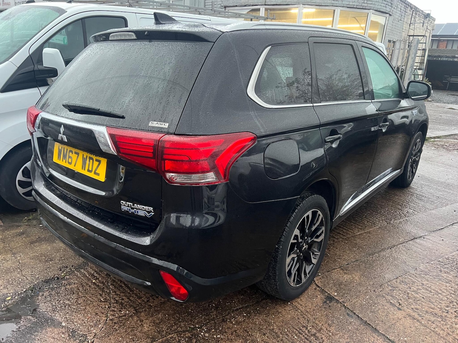 Used Mitsubishi Outlander for sale - 76549483: Photo 10