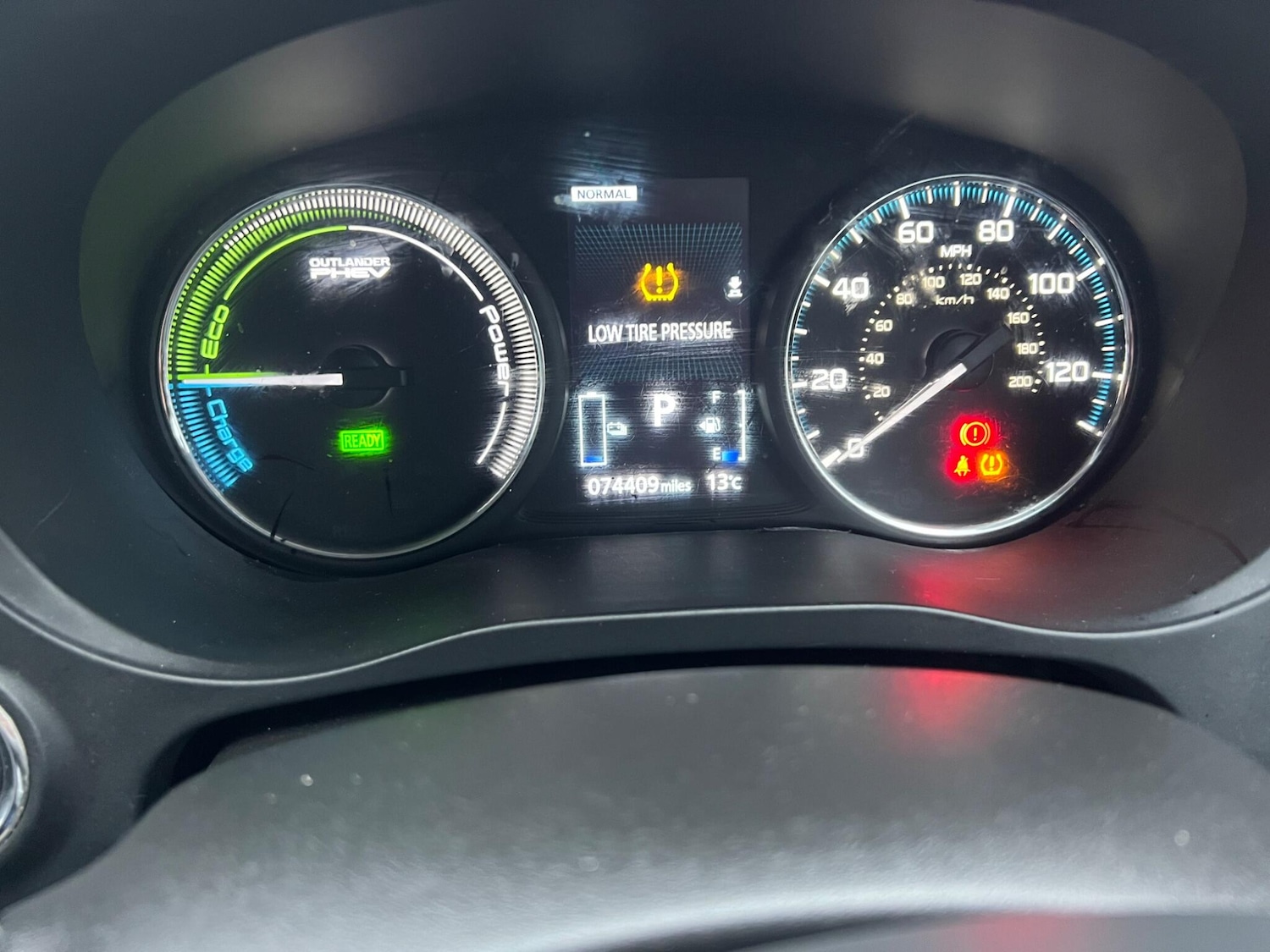 Used Mitsubishi Outlander for sale - 76549483: Photo 35