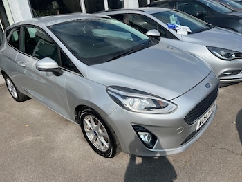 Used Ford Fiesta 2018 for sale - 77663472: Photo