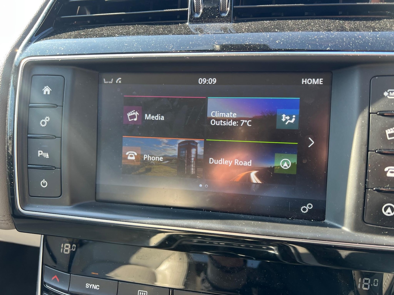 Used Jaguar XE 2018 for sale - 76573256: Photo 17