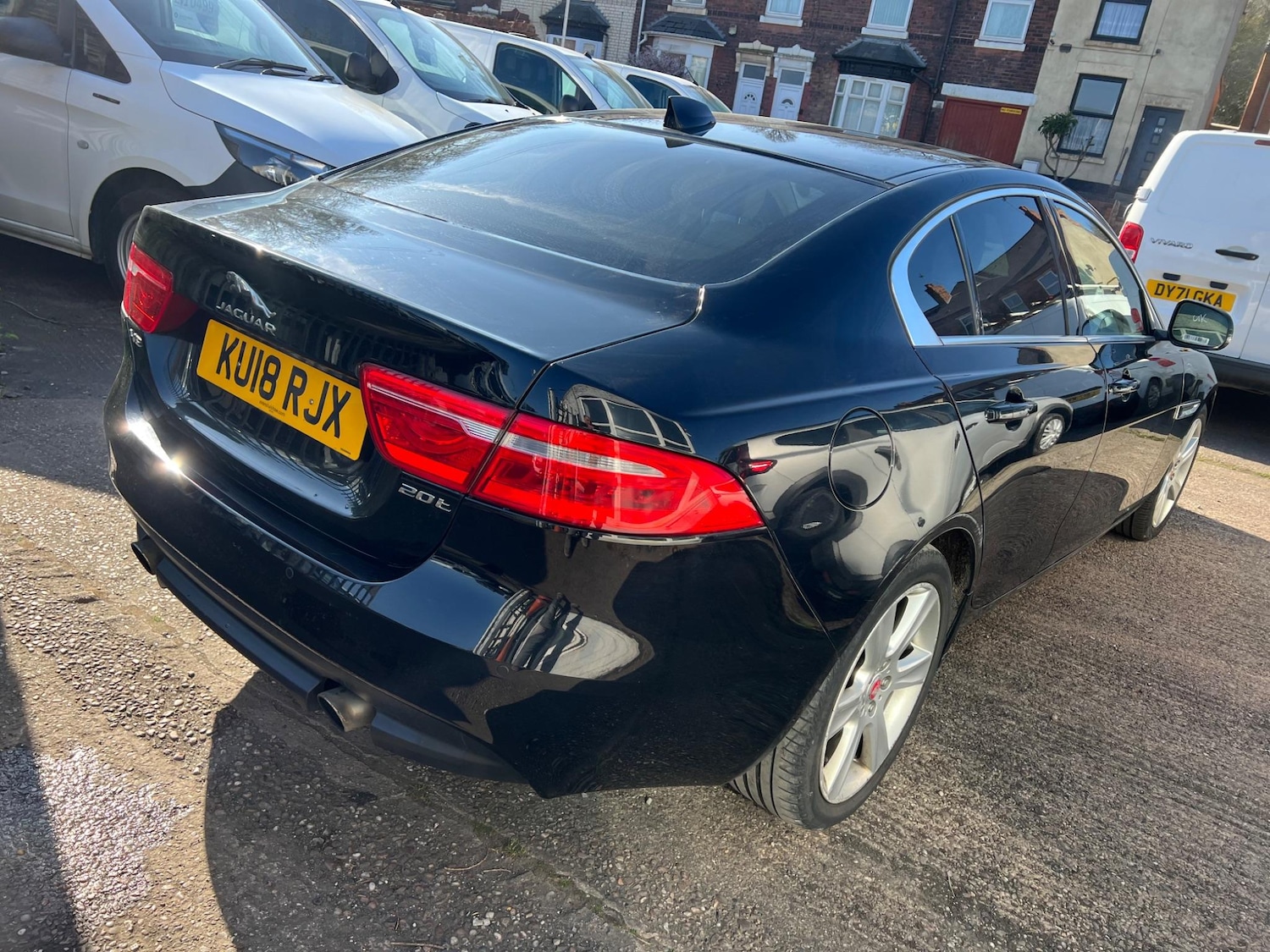 Used Jaguar XE 2018 for sale - 76573256: Photo 9