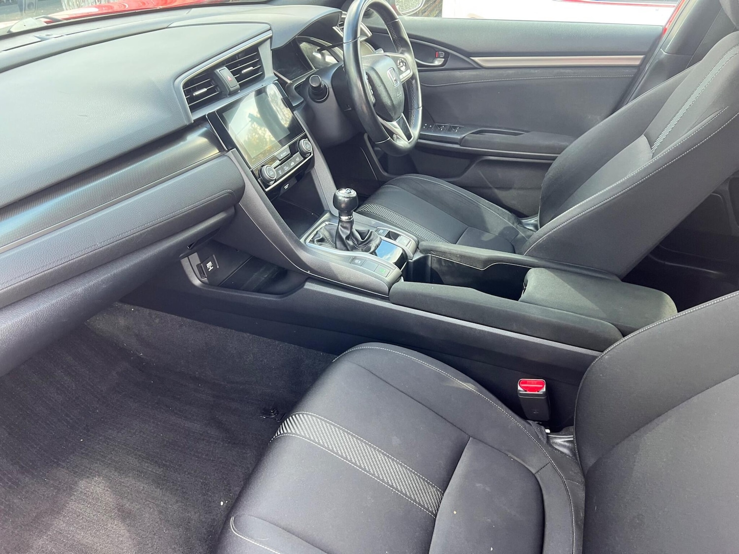 Used Honda Civic 2019 for sale - 76361165: Photo 18
