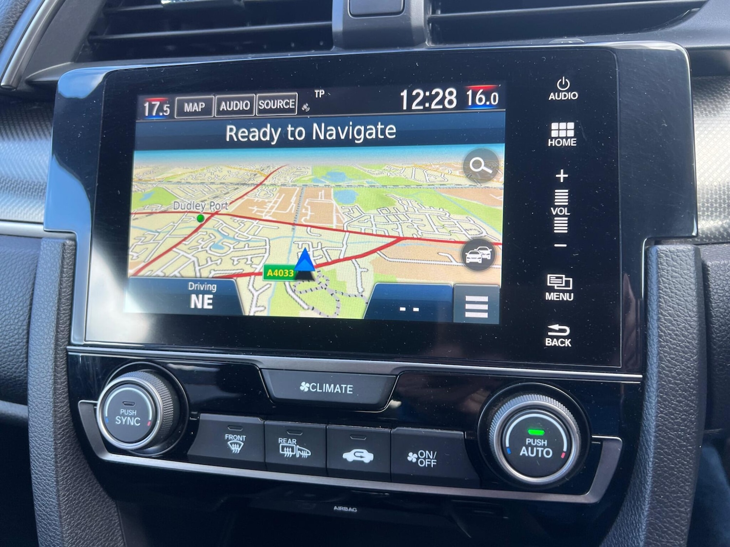 Used Honda Civic 2019 for sale - 76361165: Photo 9