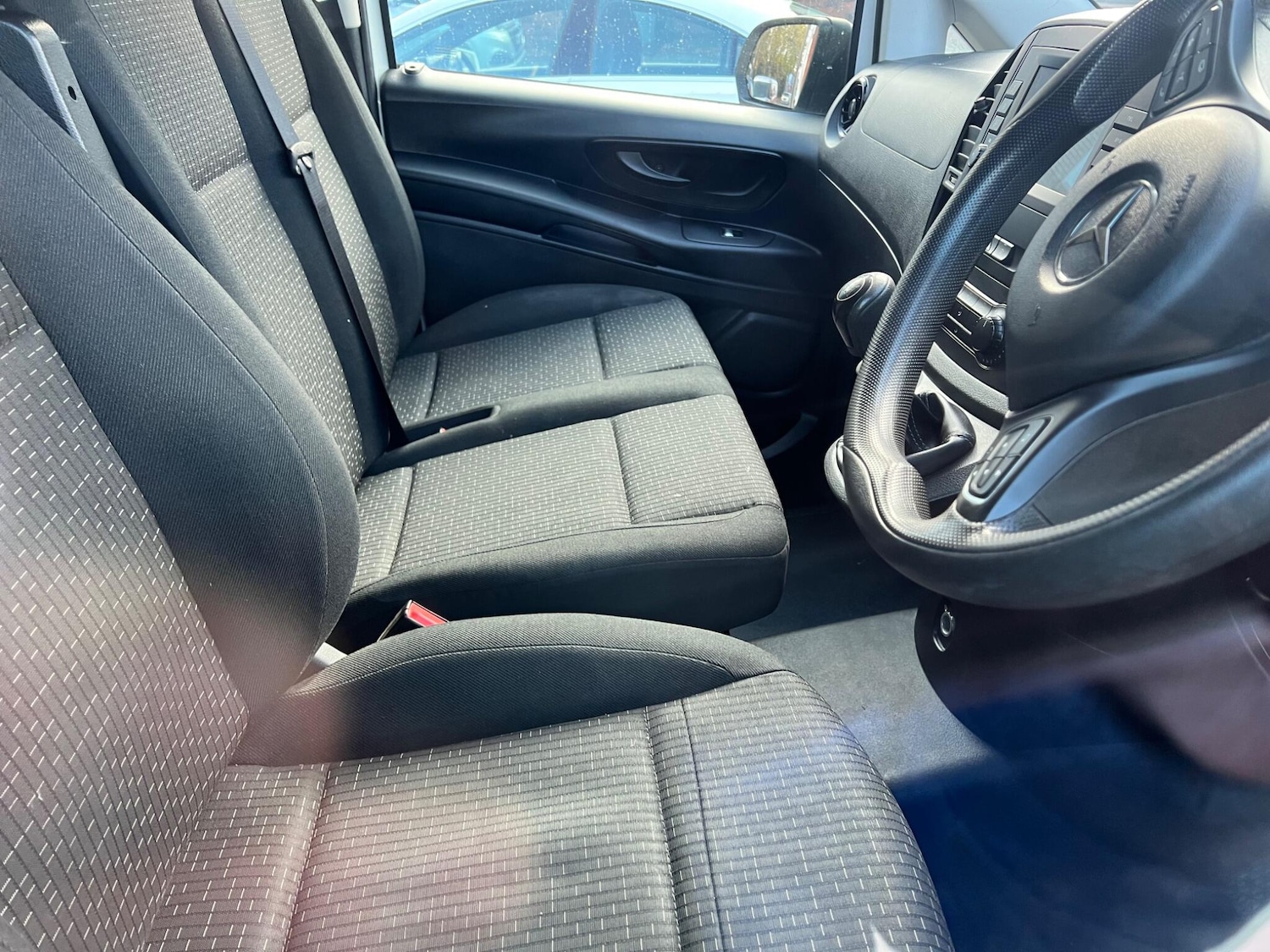 Used Mercedes-Benz Vito 2023 for sale - 77663460: Photo 3