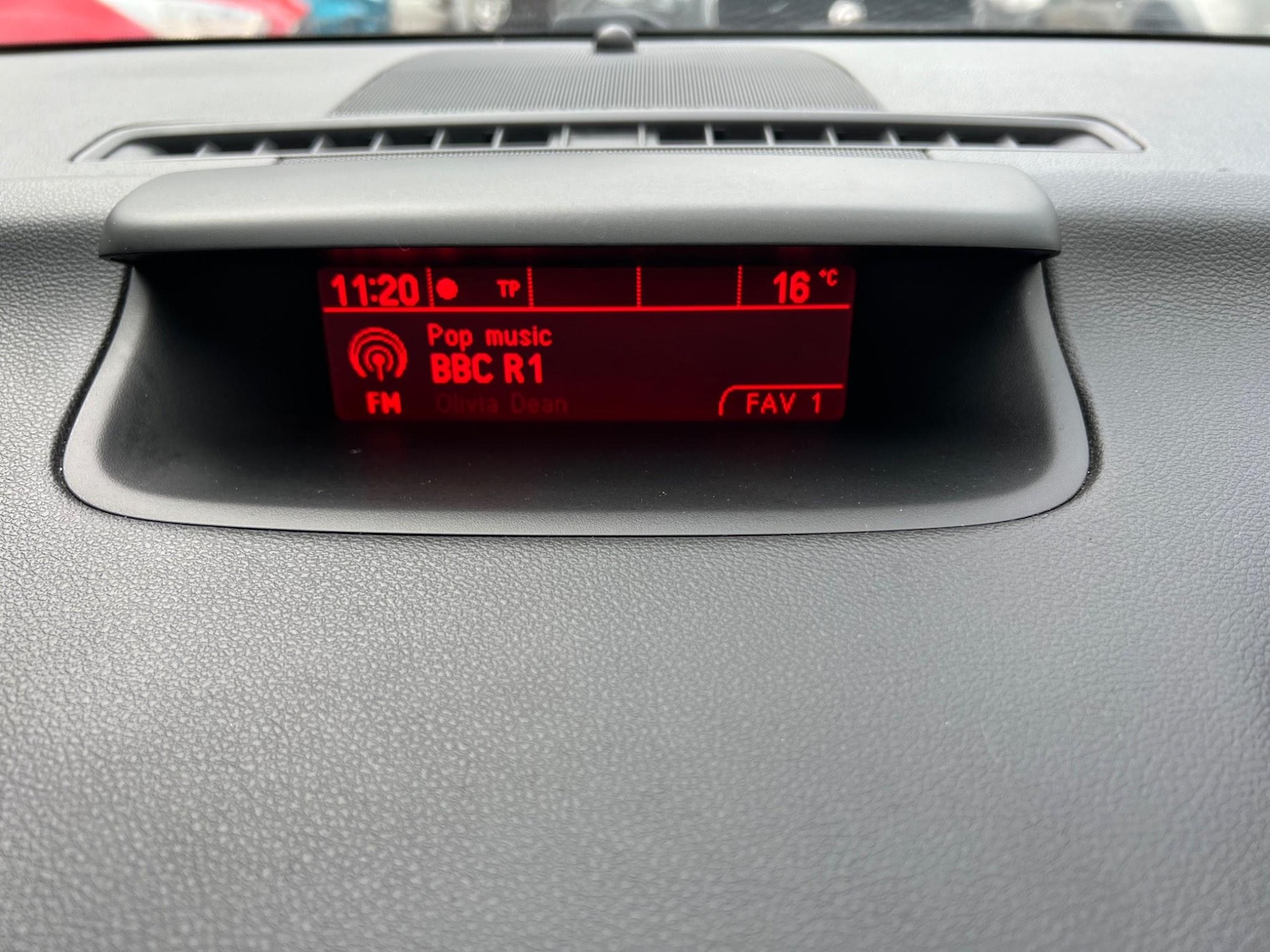 Used Vauxhall Meriva 2016 for sale - 77215947: Photo 26