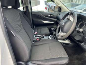 Used Nissan Navara 2019 for sale - 75095820: Photo