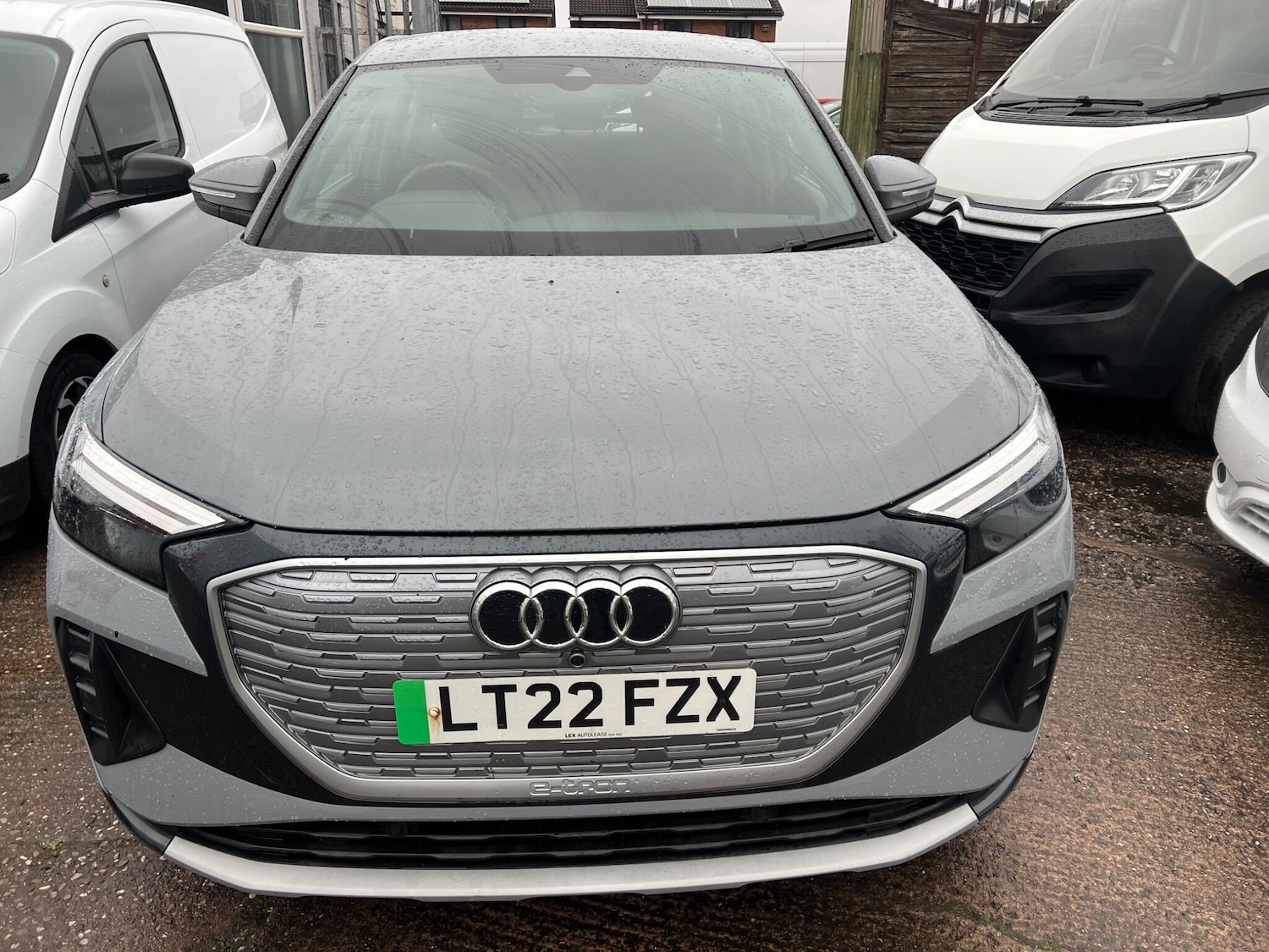 Used Audi Q4 e-tron 2022 for sale - 78058843: Photo 4