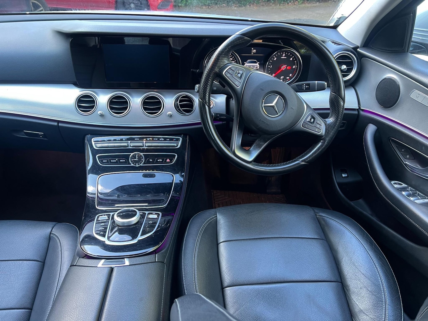 Used Mercedes-Benz E Class for sale - 77216329: Photo 8