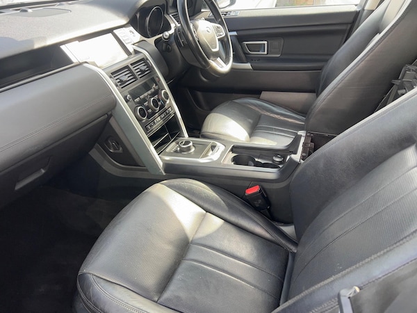 Used Land Rover Discovery Sport 2018 for sale - 75682274: Photo 11