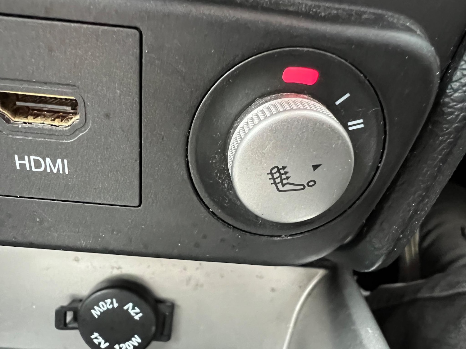 Used Ssangyong Tivoli 2018 for sale - 77663457: Photo 26