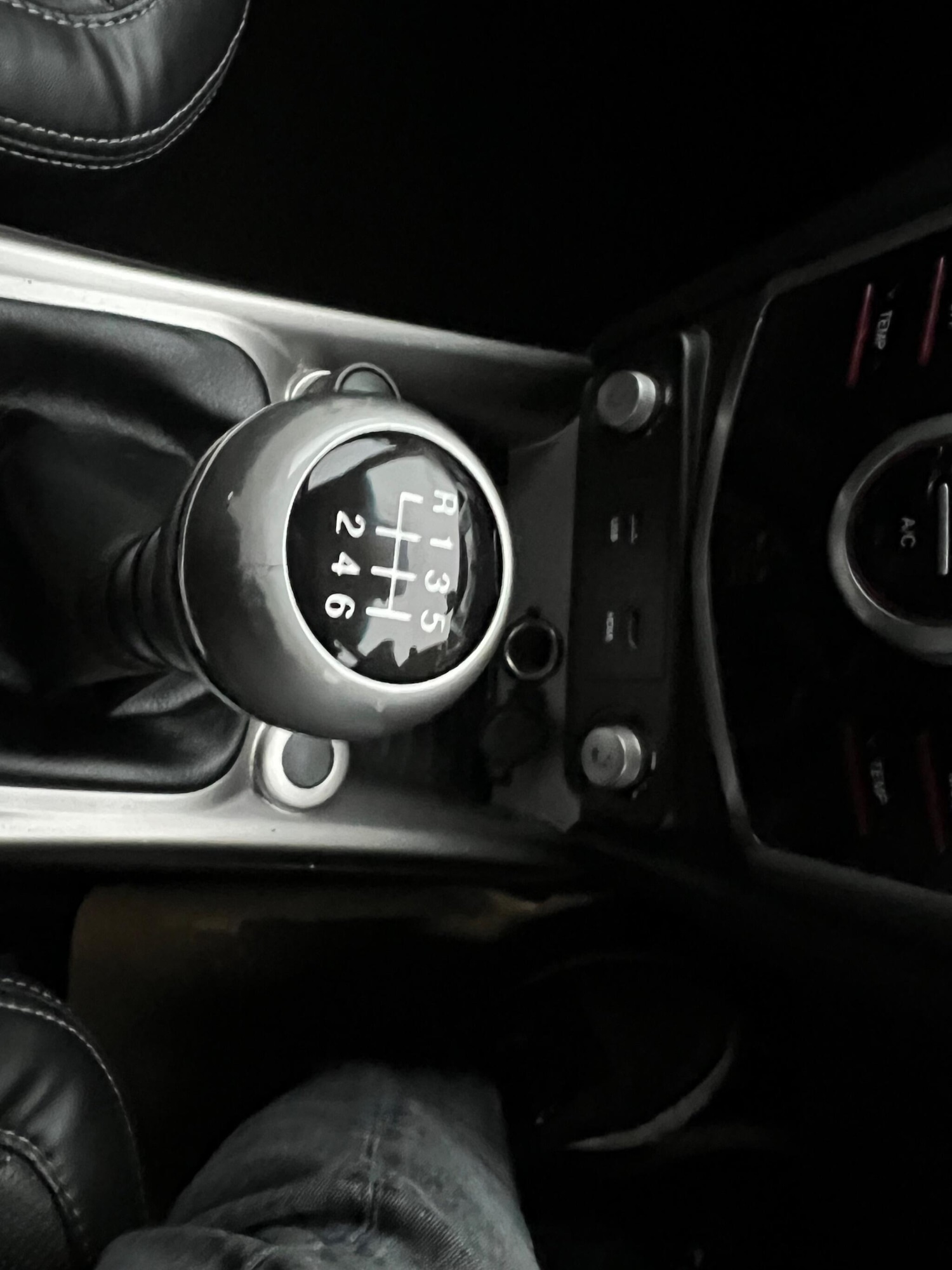 Used Ssangyong Tivoli 2018 for sale - 77663457: Photo 47