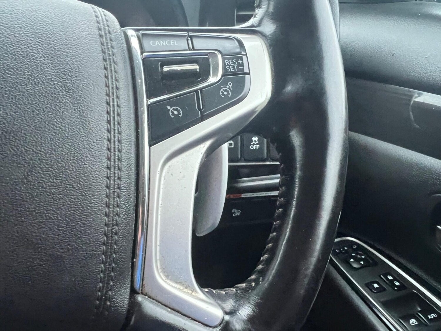 Used Mitsubishi Outlander 2018 for sale - 77640800: Photo 18