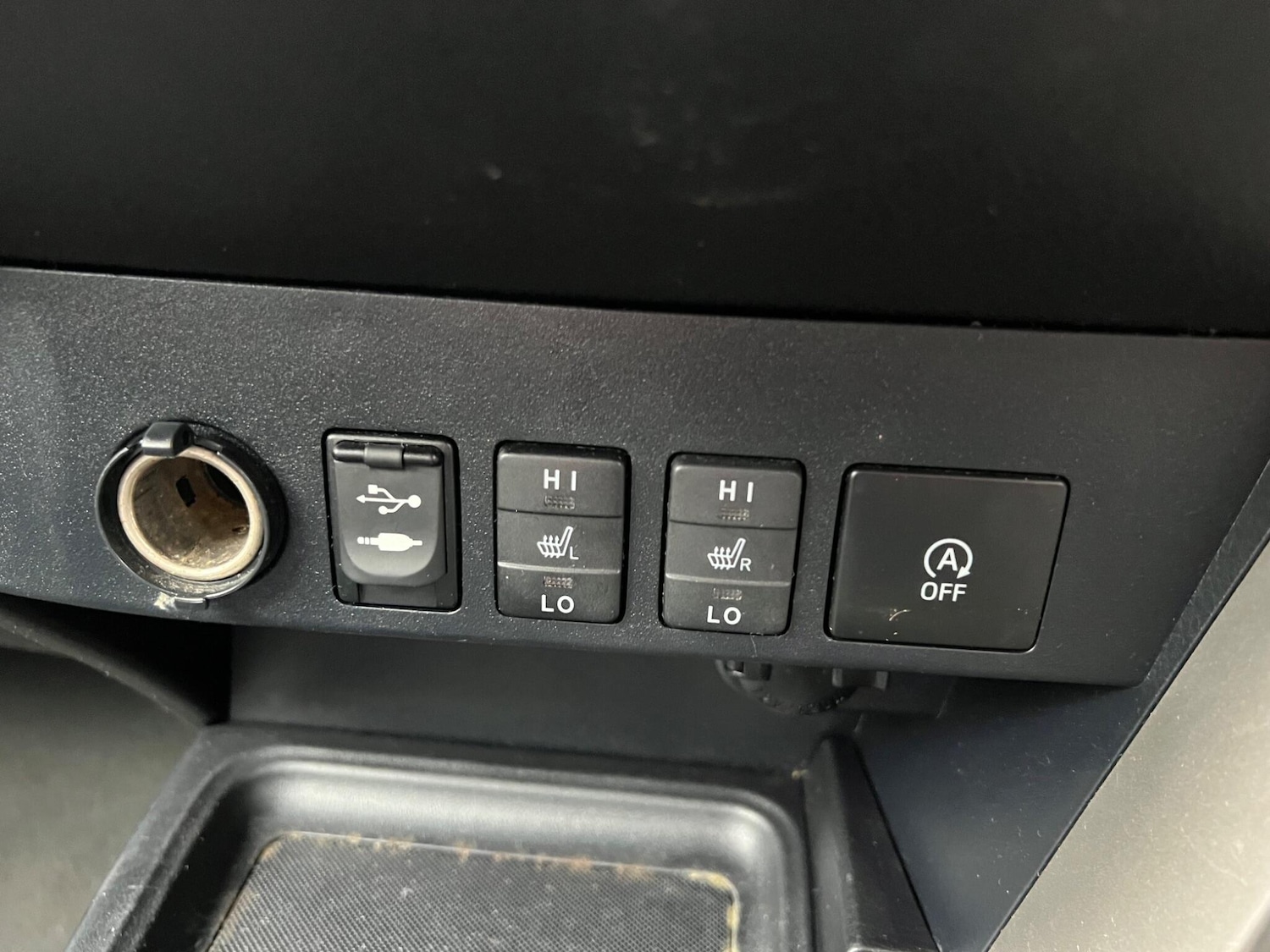 Used Toyota RAV4 2013 for sale - 77908861: Photo 20