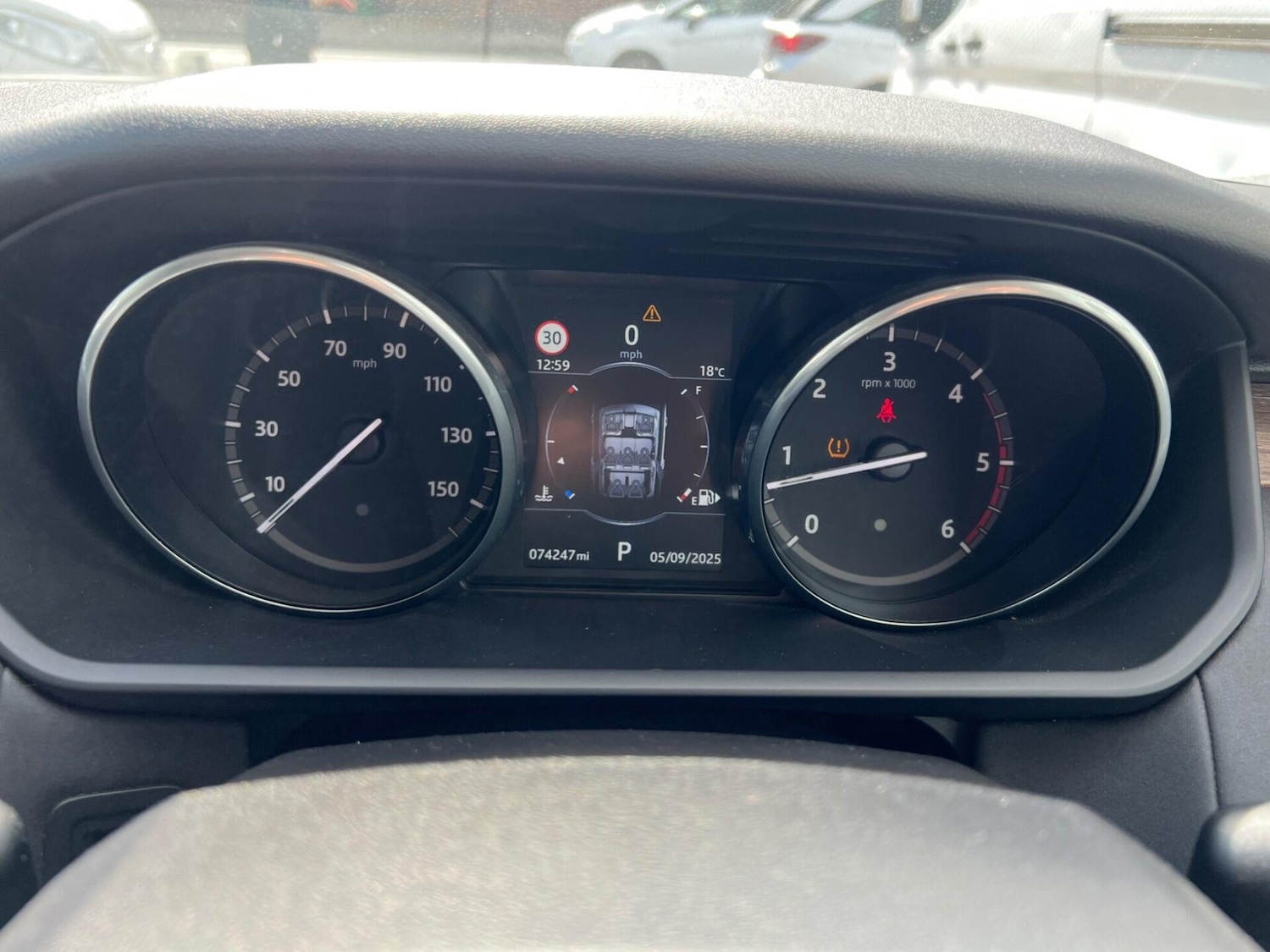 Used Land Rover Discovery 2017 for sale - 77640798: Photo 26