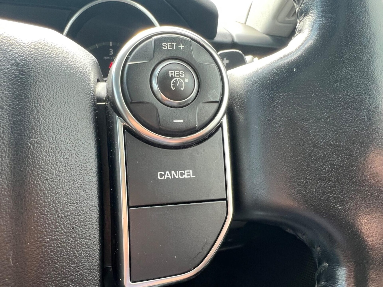 Used Land Rover Discovery 2017 for sale - 77640798: Photo 32