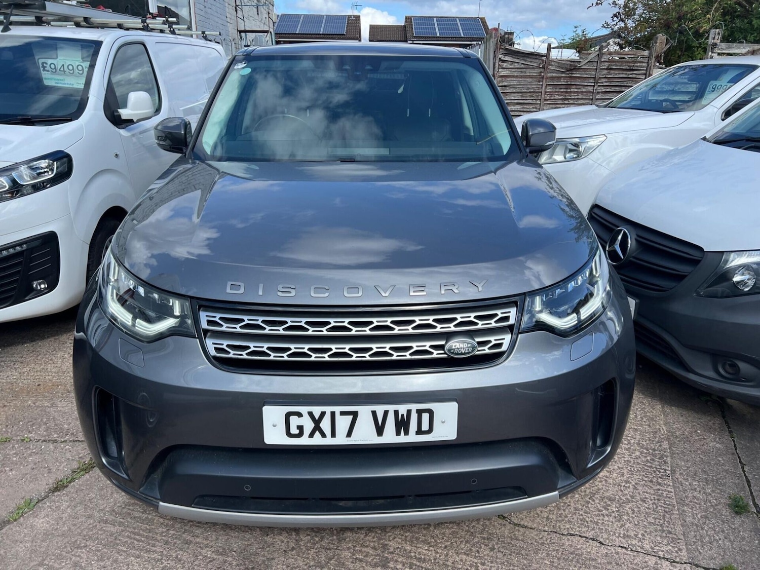 Used Land Rover Discovery 2017 for sale - 77640798: Photo 4