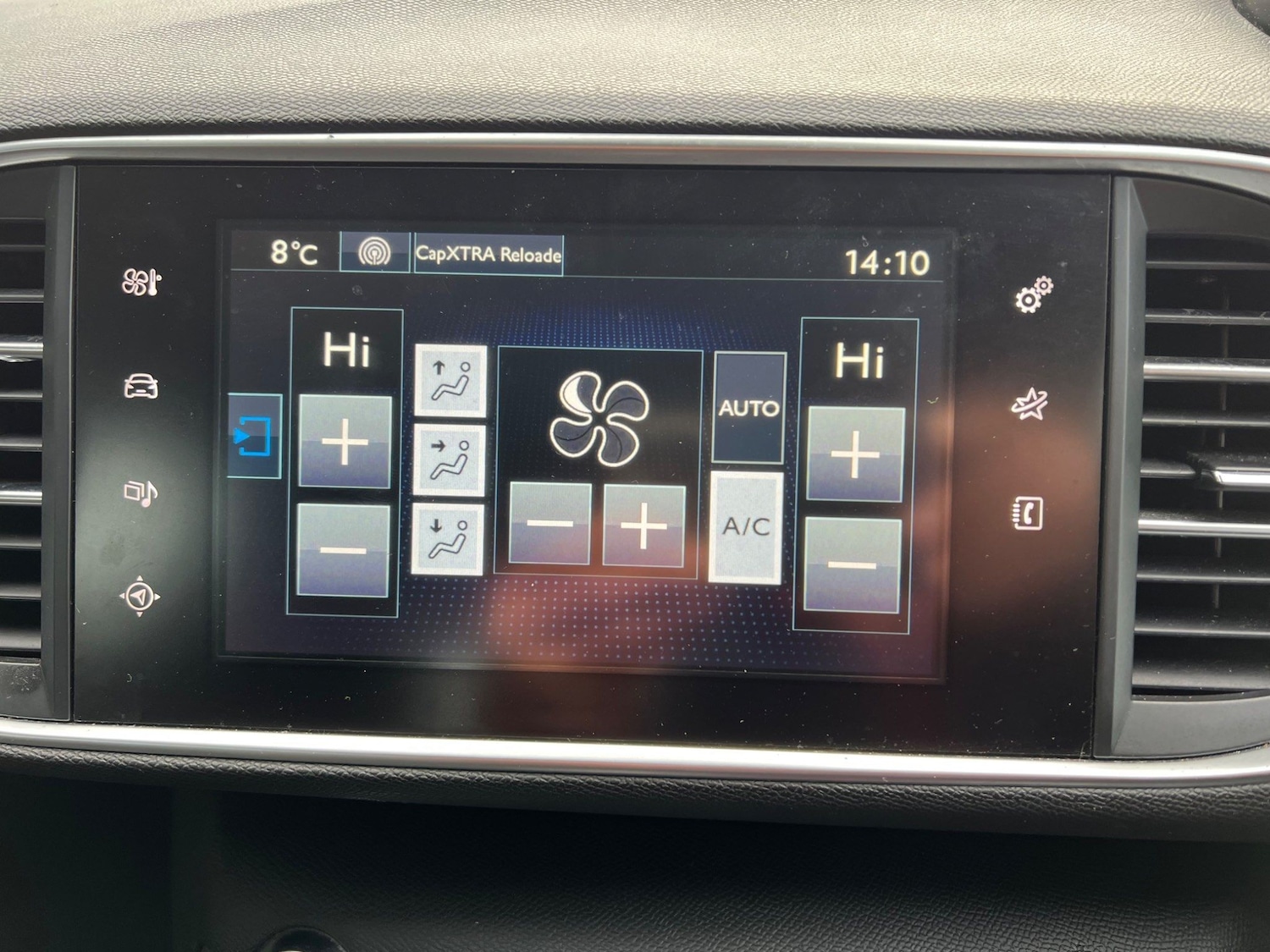 Used Peugeot 308 2017 for sale - 77218325: Photo 13