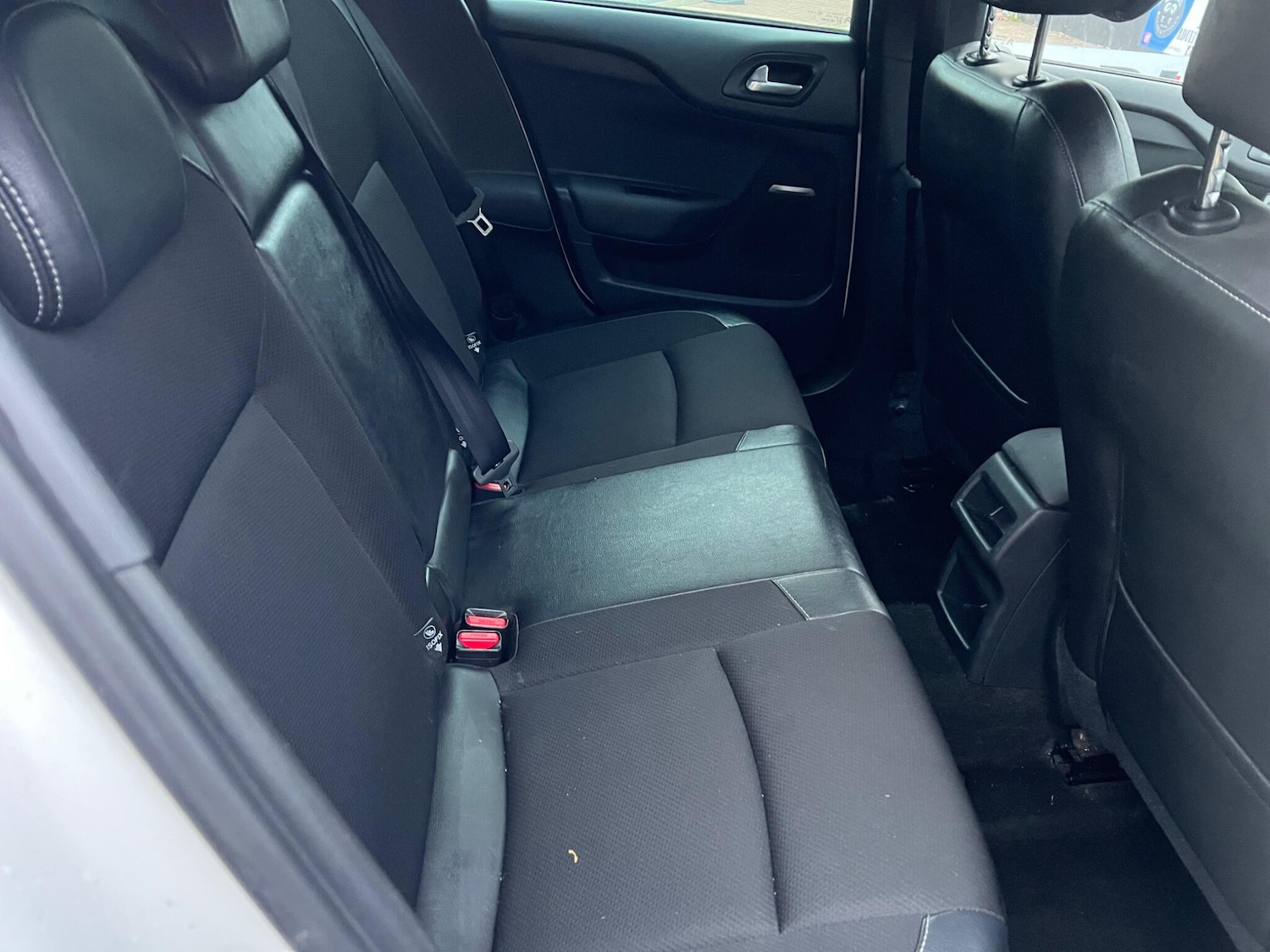 Used Citroen DS4 2011 for sale - 77218319: Photo 15