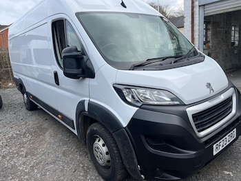 Peugeot Boxer feature image