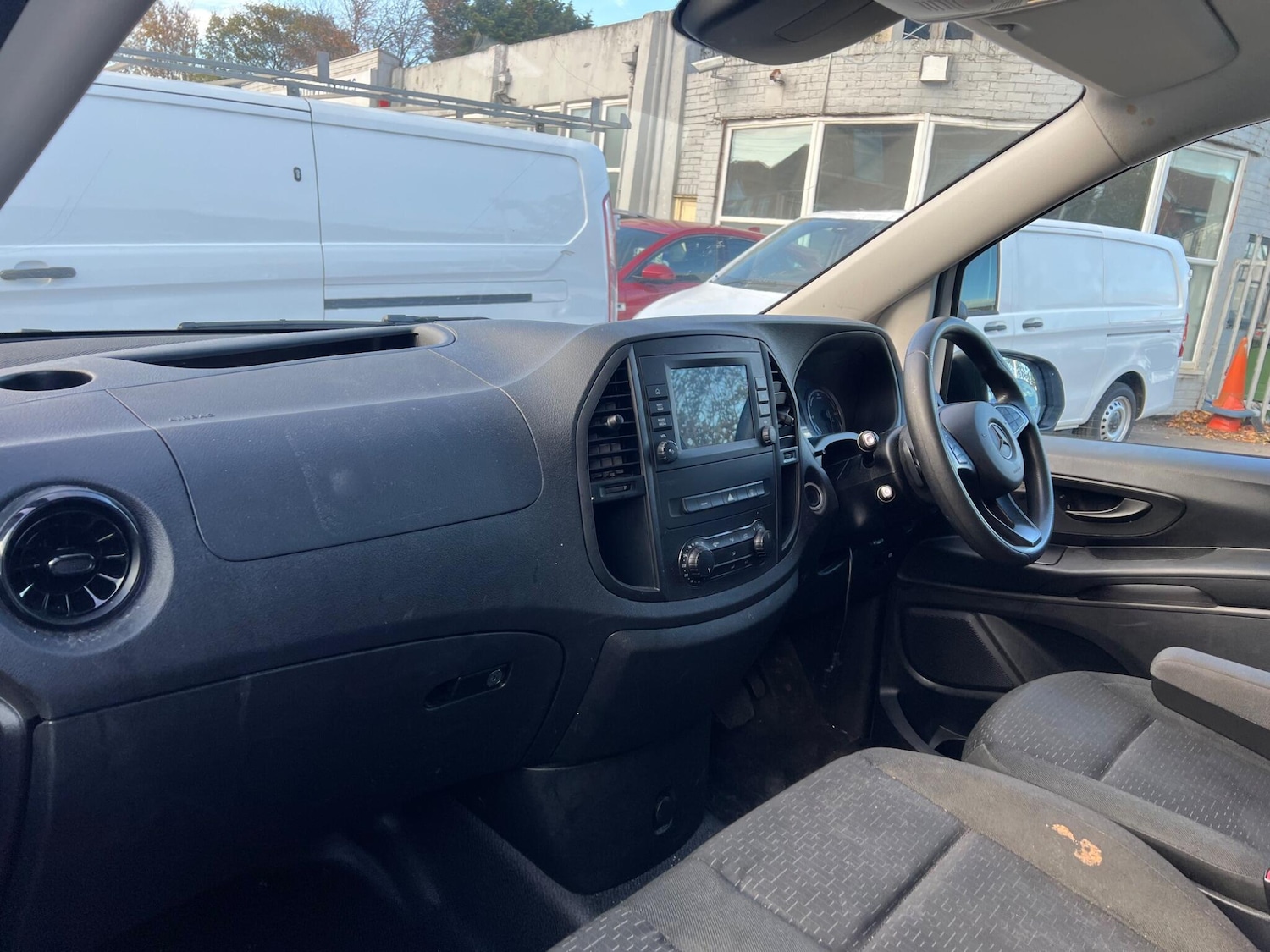 Used Mercedes-Benz Vito 2023 for sale - 77215699: Photo 5