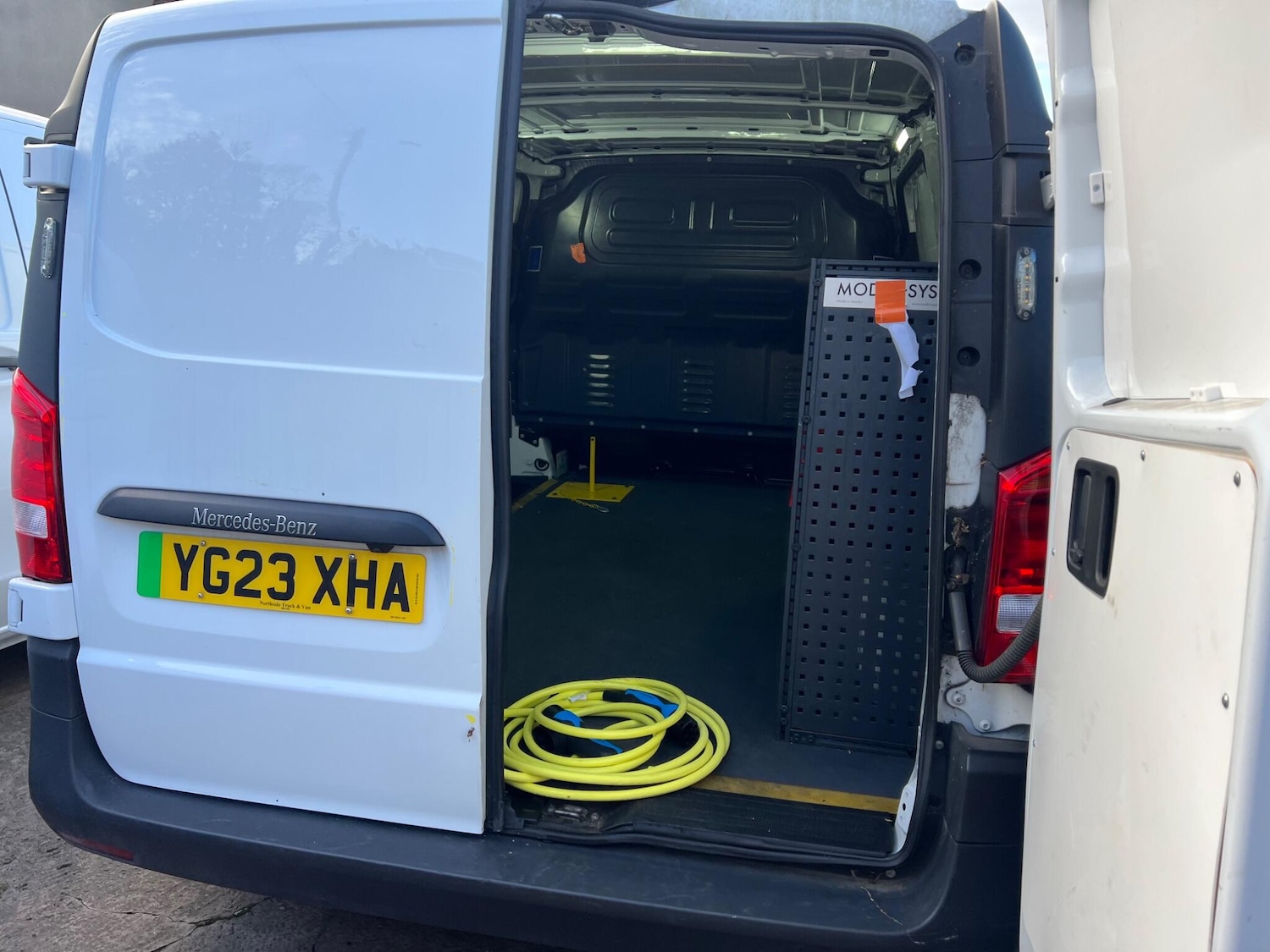 Used Mercedes-Benz Vito 2023 for sale - 77215699: Photo 8