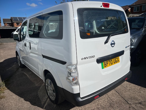 Used Nissan eNV200 Evalia 2021 for sale - 76042577: Photo 2