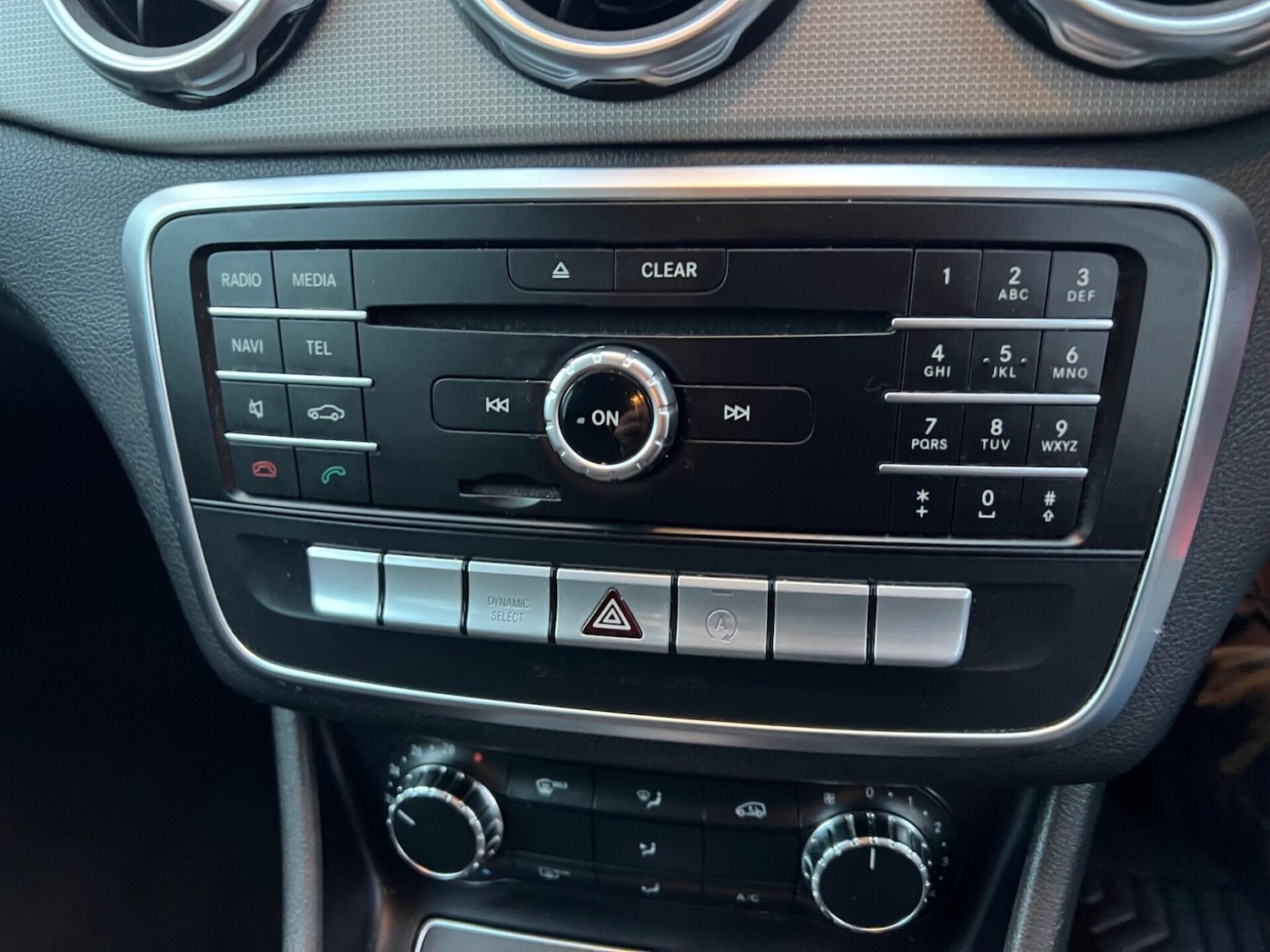 Used Mercedes-Benz GLA 2019 for sale - 77640797: Photo 24