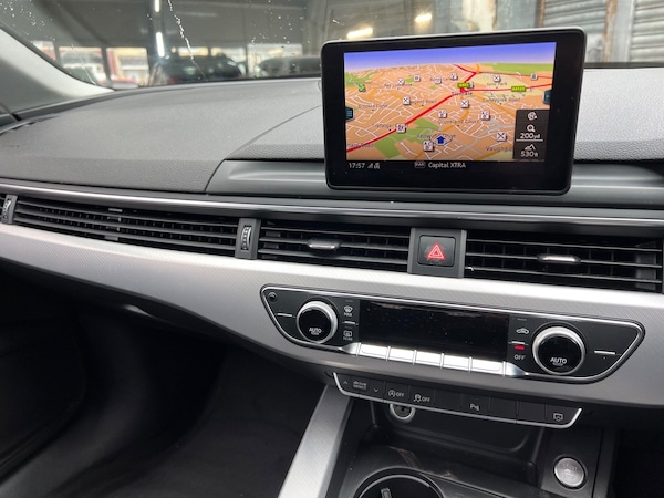 Used Audi A4 Avant 2017 for sale - 75153348: Photo 15