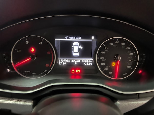 Used Audi A4 Avant 2017 for sale - 75153348: Photo 32