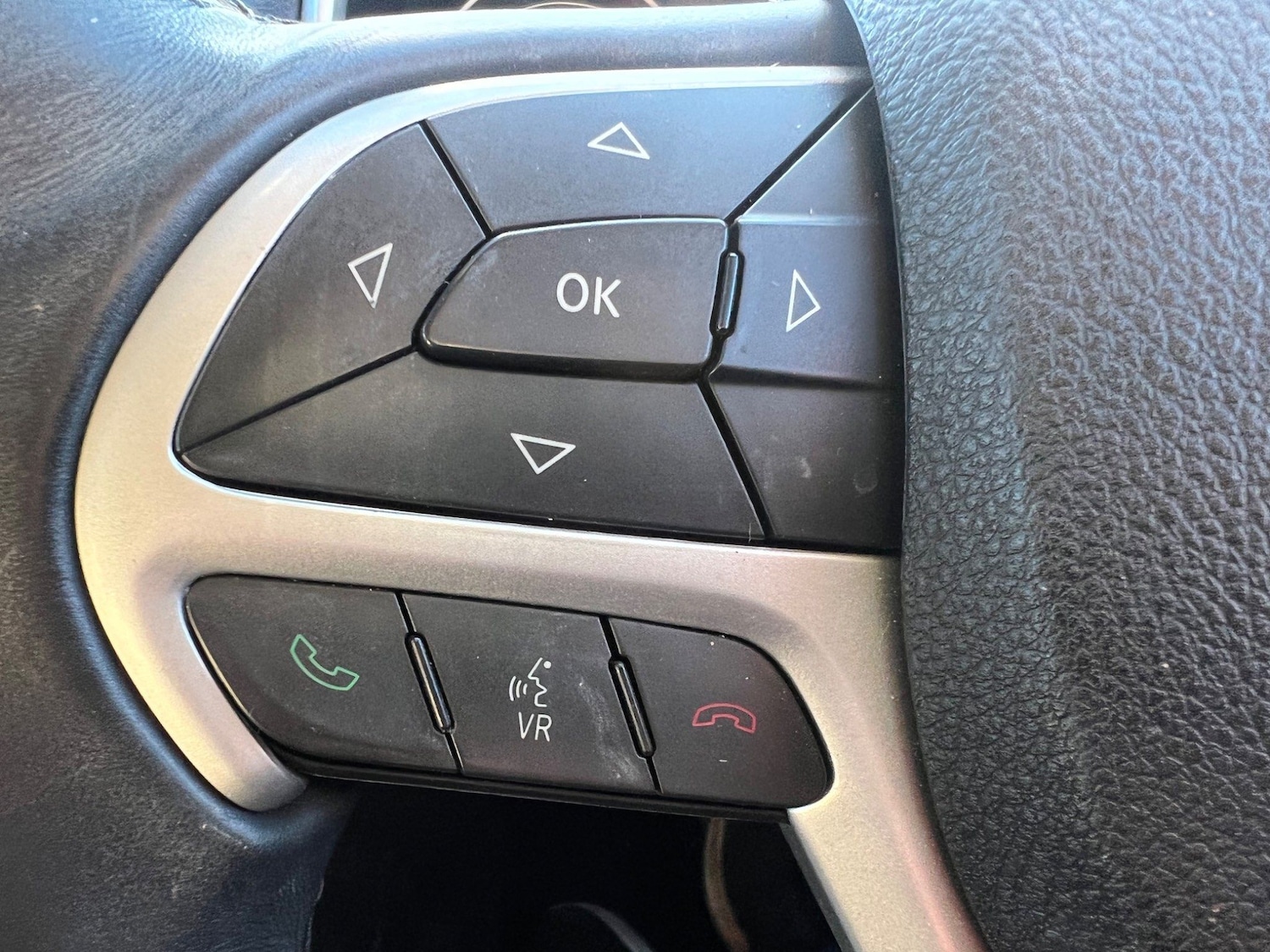 Used Jeep Cherokee 2017 for sale - 77663476: Photo 16