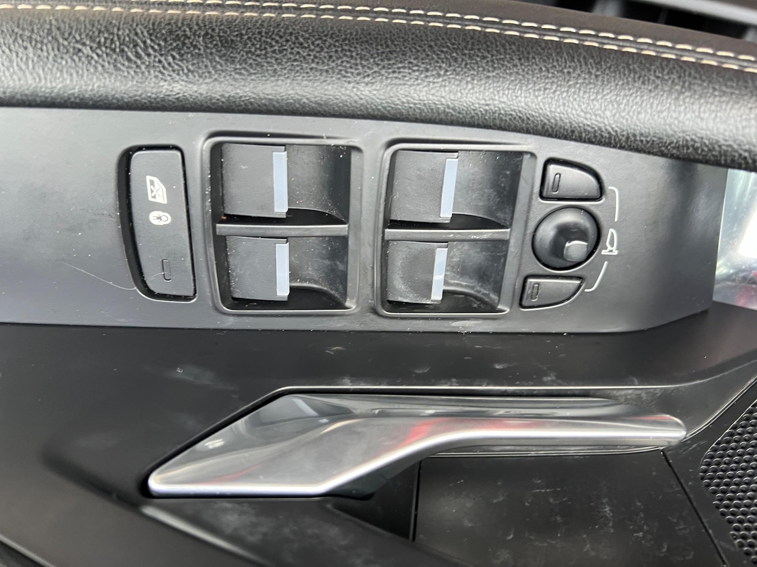 Used Jaguar E-Pace for sale - 77216133: Photo 19